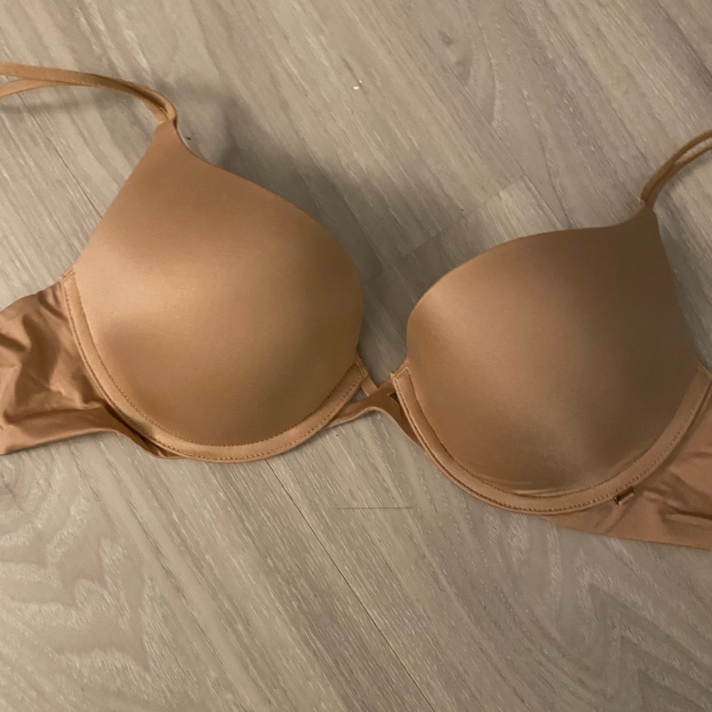 Very Sexy 36A EUC Victoria’s Secret push up
